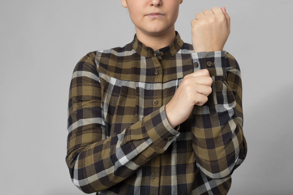 HÄRKILA - Sigrid langærmet skjorte