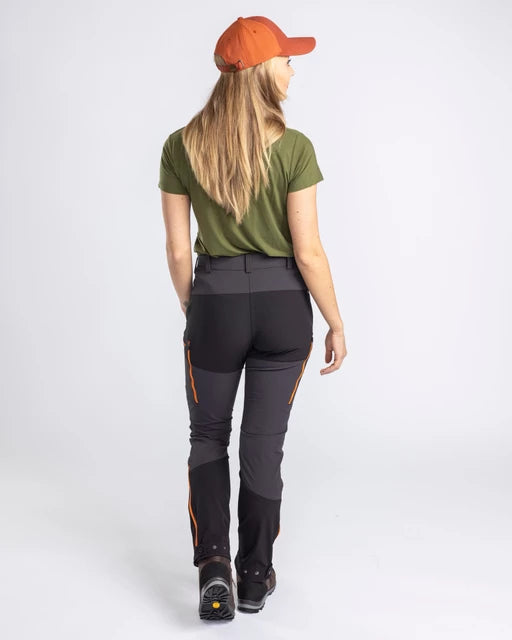 PINEWOOD - Active Fast-Dry t-shirt_grøn