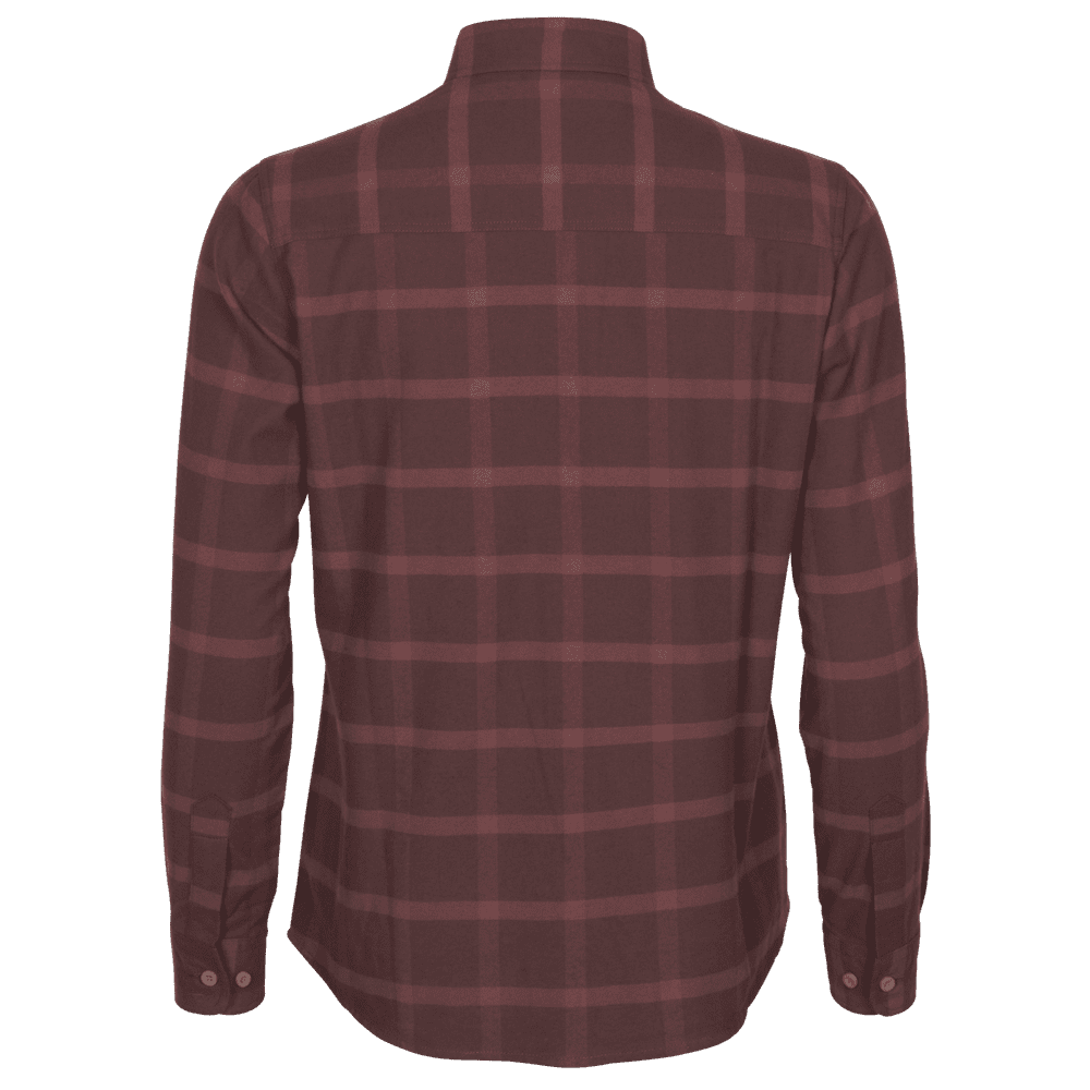 PINEWOOD - Värnamo Flannel skjorte er en behagelig skjorte i blød flannel. Den har en button-down krave, der holder kraven på plads hele dagen og en brystlomme med knap. Med sit stilrene ternede mønster er den velegnet både til kontoret og under jagten. - Button down krave - Blød og behagelig flannelskjorte - Perfekt til jagt eller udendørs Køn: Kvinder Stof: 100% BOMULD