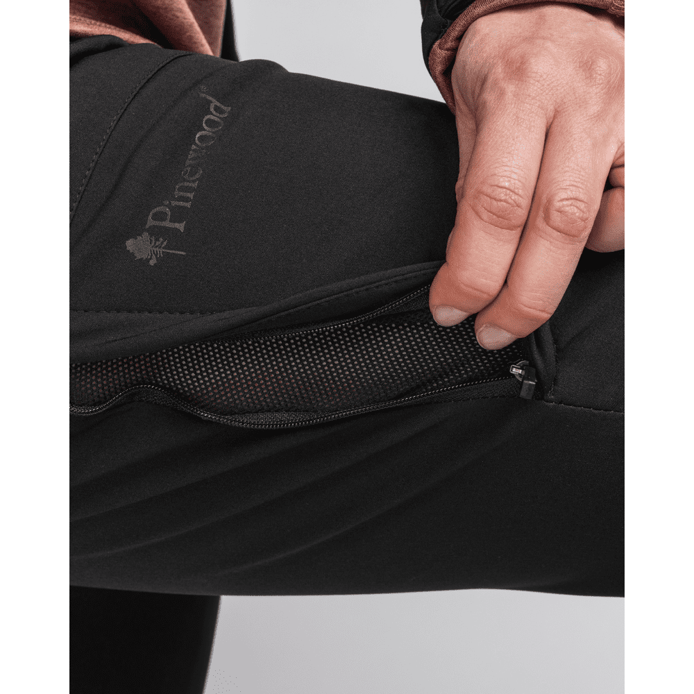 PINEWOOD - Wilda Stretch Shell bukser - Sort